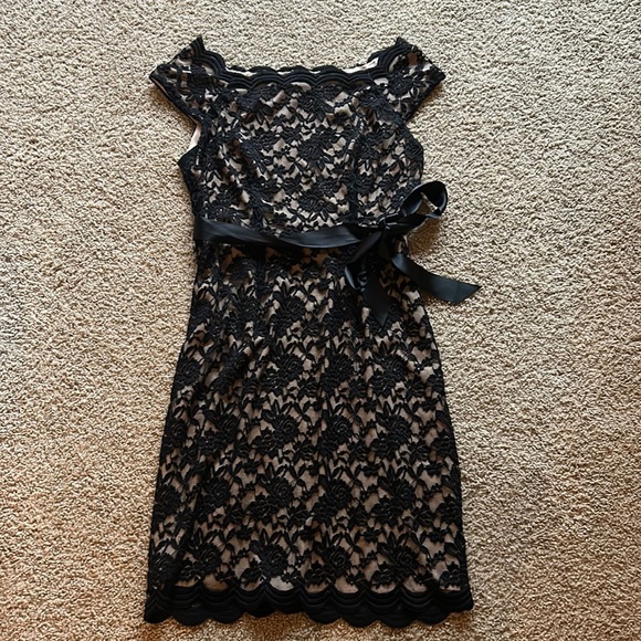 Dress Barn Dresses & Skirts - Dress Barn Lace Dress